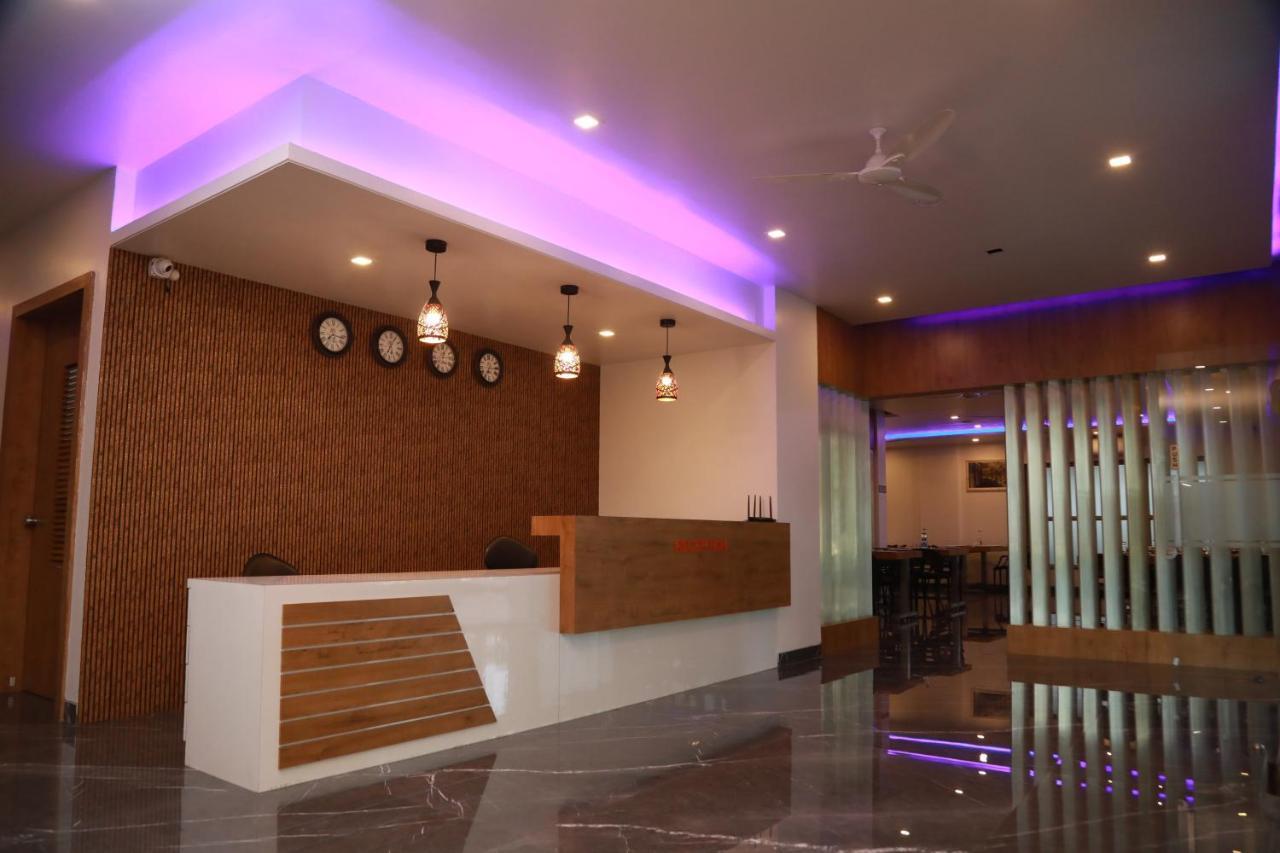 The Orange Flag, Phulambri Hotel Ganori Ngoại thất bức ảnh